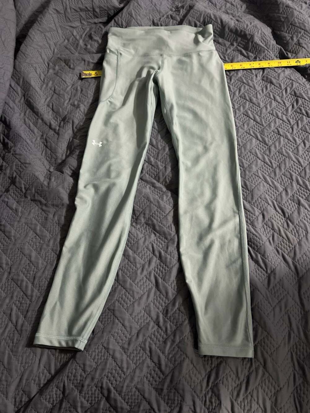 Under Armour Women's UA Tech Compression Leggings in Sage Green, Size Medium